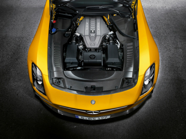 2013-luxury-car-preview-21-content