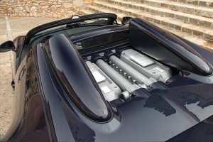 Bugatti-Veyron-Ultimate-Supercar-2014-2