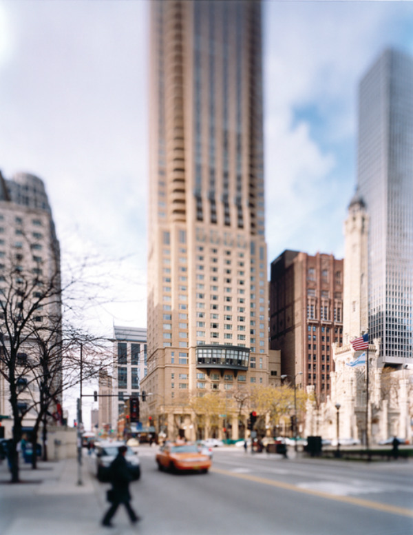 Louis Vuitton Showcases Chicago Skyline in Newest Winter Line