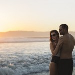 couple_beach_sunset_wecreate