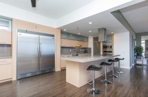 Supreme-Auctions-nuuanu-penthouse-honolulu-hi-kitchen