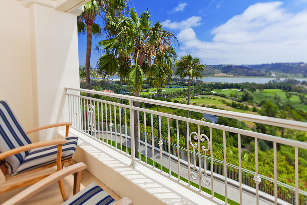 hyatt_hbm_park_sanpa_01_SANPA_P075_PanoramicViewBalcony_42731