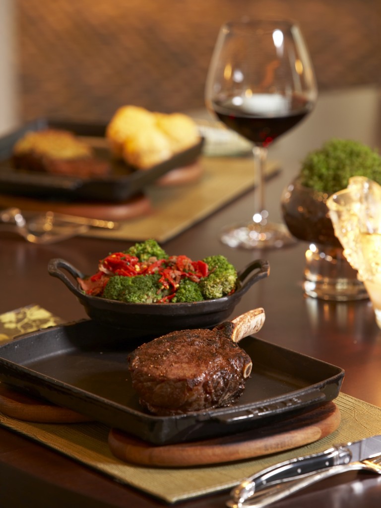 Лучшие ужины 1. Хороший стул ужин. restaurant nice place реклама. business dinner. иещё 18лучшие ужиныбаклажан, romero steak house и другое.