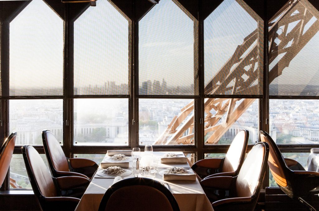 eiffel-tour-restaurant