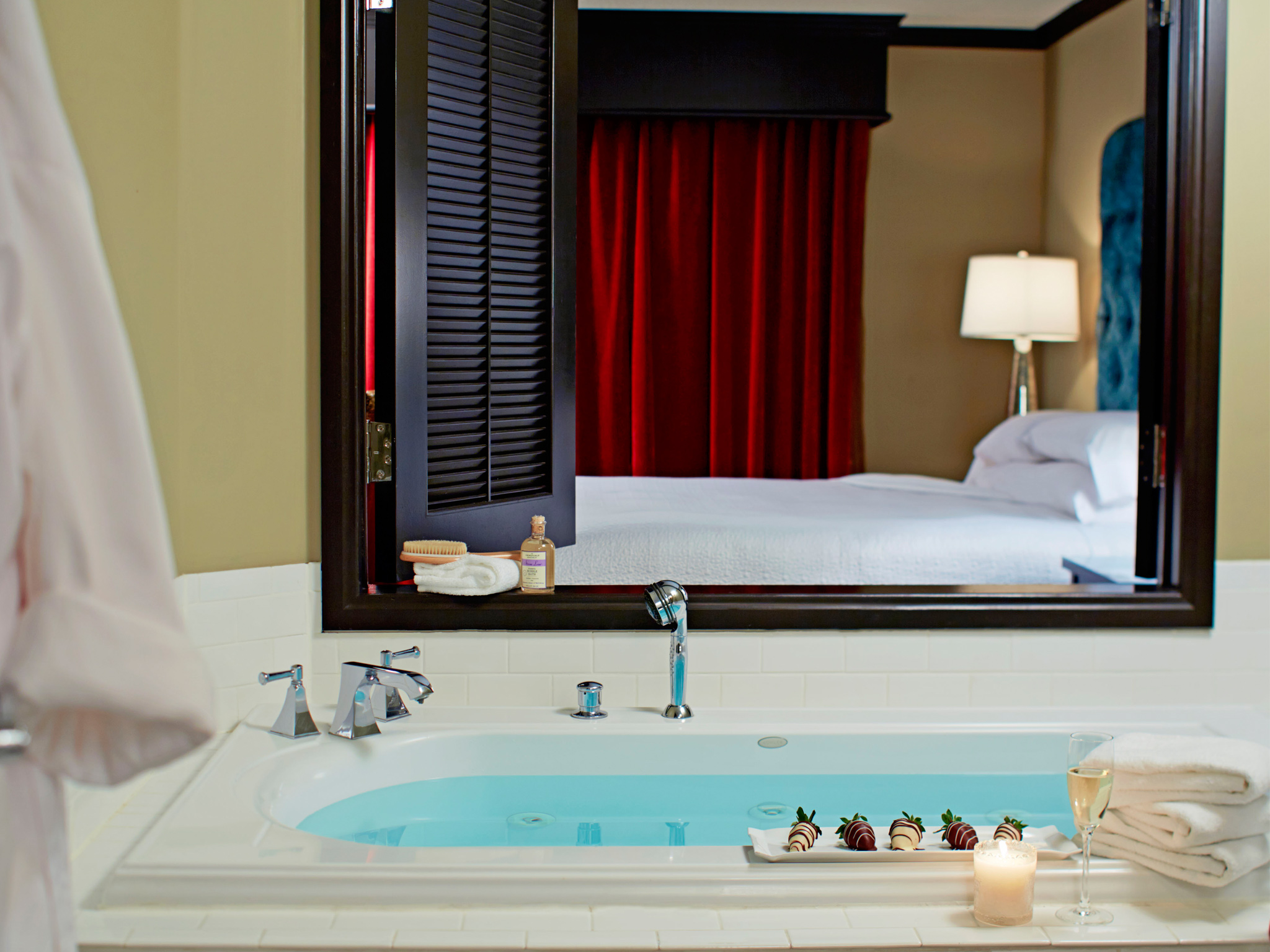 Grand Bohemian Hotel Orlando: Refreshing and Refined.