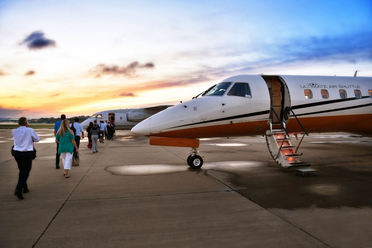 Ultimate Jetcharters: The Corporate Shuttle Leader