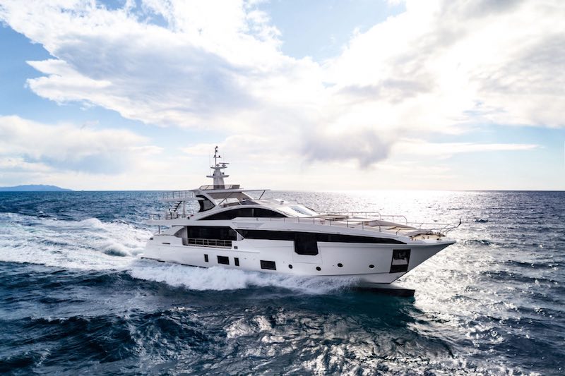 Camper & Nicholsons - Superyacht Sol