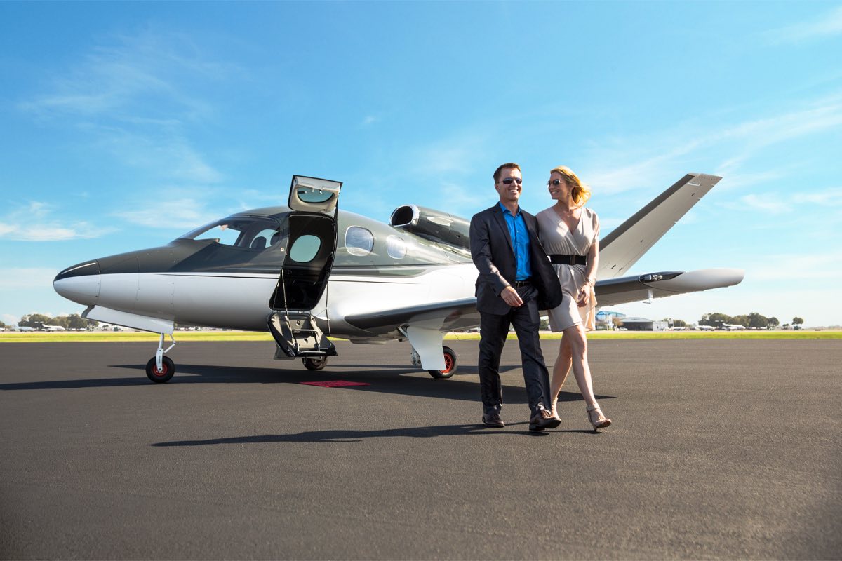 The Cirrus Visionair Program: A Curated Approach To Aircraft Ownership