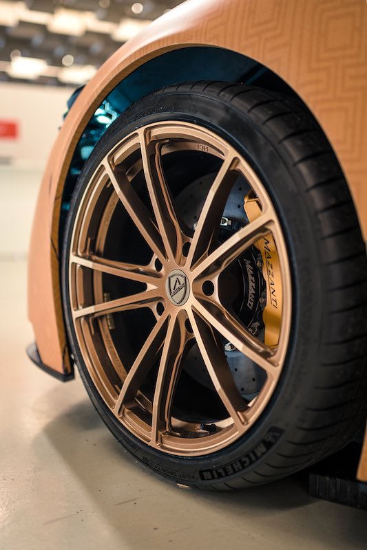 Evantra Pura Rose-Gold Wheels