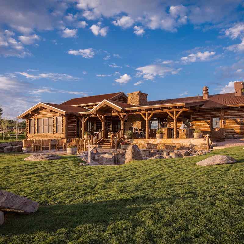 Enchanting Lodge & Spa at Brush Creek Ranch