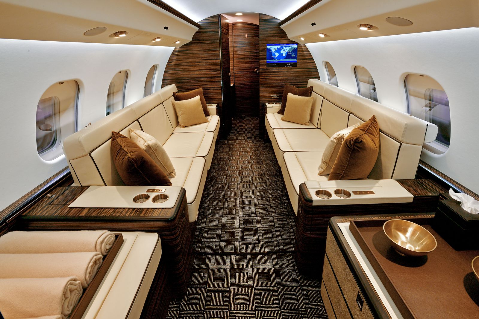 Debunking private jet travel myths, starting with the interior of the plane. 