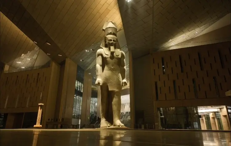 Egyptian statue