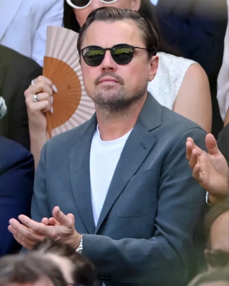DiCaprio chose a Giorgio Armani ensemble