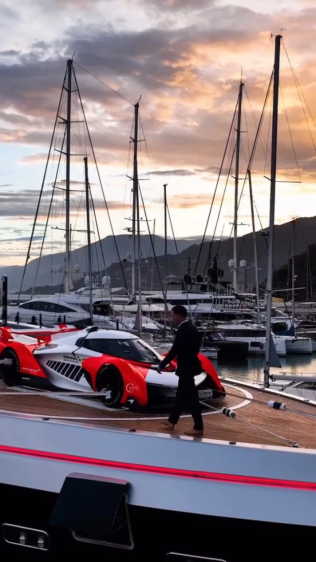 #Monaco is a different world. #Mclaren 

🎥 @tomclaeren

#JetsetMagazine #FrenchRiviera #YachtClub #Supercar #Yachting #SuperYacht #LuxuryLifestyle #LuxuryTravel #YachtLife #LuxuryYacht